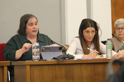 La concejala María Jesús Vázquez en el pleno ordinario de febrero de 2026 / De la Fuente La concejala María Jesús Vázquez en el pleno ordinario de febrero de 2026 / De la Fuente